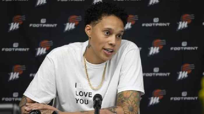Griner confronted at Dallas Airport by 'provocateur'