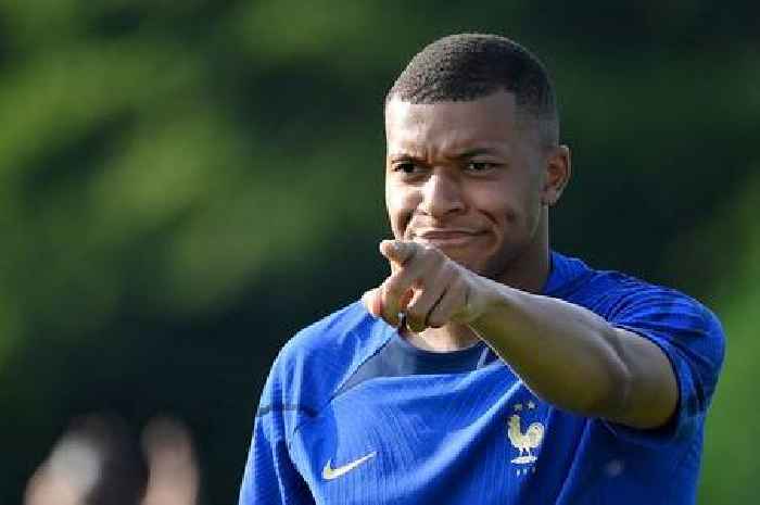Kylian Mbappe hands Chelsea transfer advantage for four players Mauricio Pochettino didn't expect