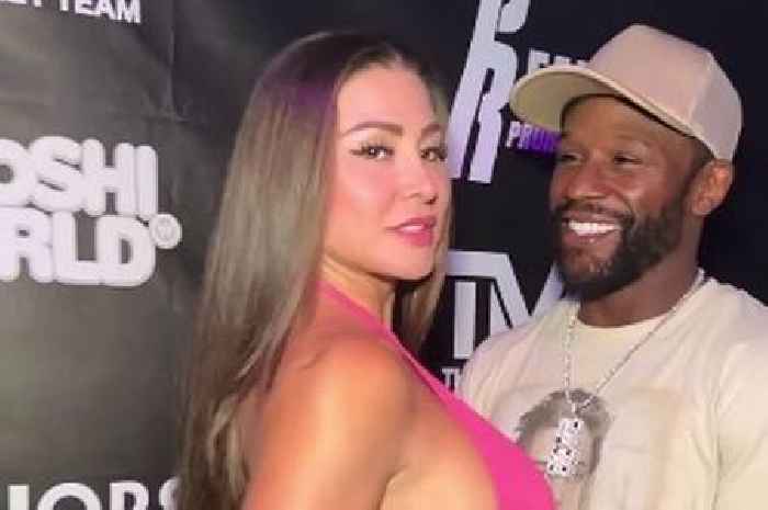 Playboy model 'distracts' Floyd Mayweather with huge bust during 'face off'