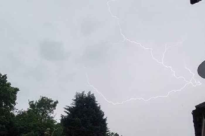 Met Office issues new thunderstorm warnings as heatwave set to end