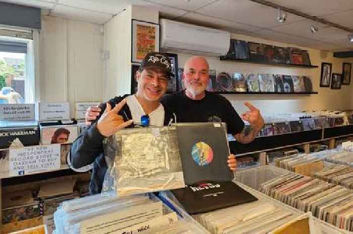 Metallica bassist Robert Trujillo stops by Rutland record shop popular on TikTok