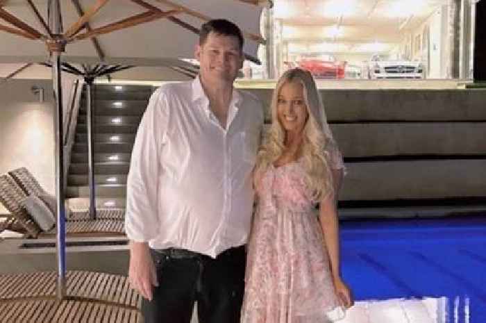 The Chase star Mark Labbett left gutted as he bids emotional farewell to new girlfriend
