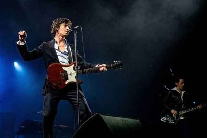 Glastonbury Festival replacement if Arctic Monkeys cancel headline slot emerges