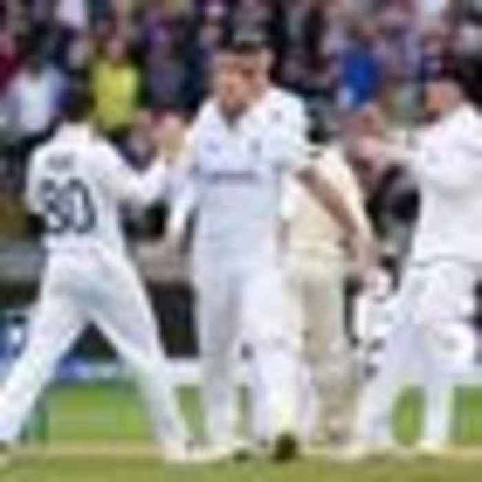 Thrilling finale in first Ashes Test LIVE!