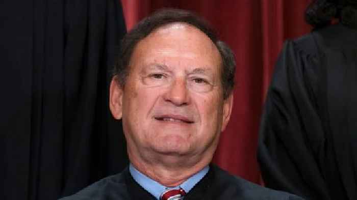 Report: Justice Alito accepted luxury resort vacation from GOP donors