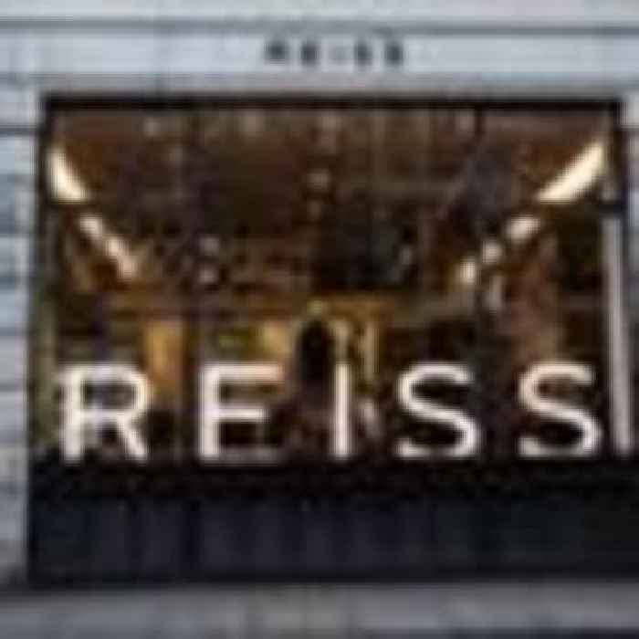 Elliott weighs £500m bid to try on Reiss fashion chain