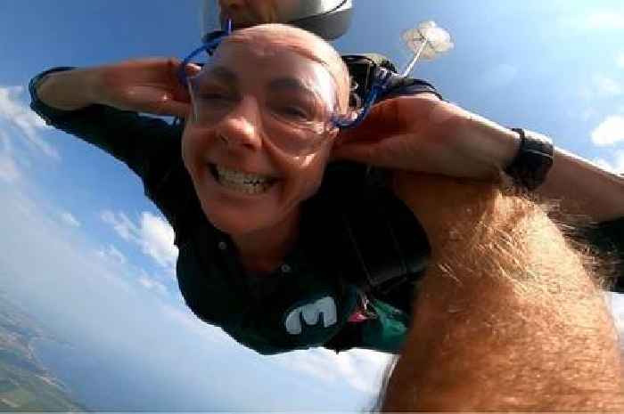 Jordan Sinnott's terminally-ill mum given 'one week to live' jumps off plane in son's memory