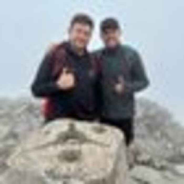 Aaron Ramsey takes part in three peaks challenge