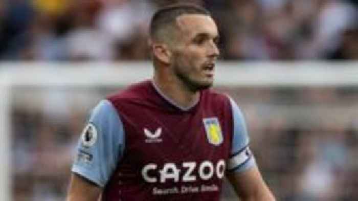 Villa captain McGinn signs new four-year contract