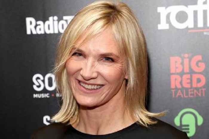 Jo Whiley's 'stunning' dress wows Glastonbury Festival fans - how to get her style