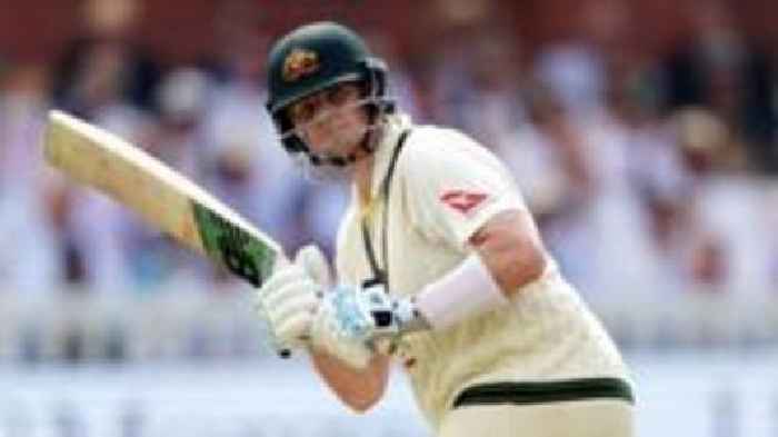 Ominous Smith gives Australia edge over England