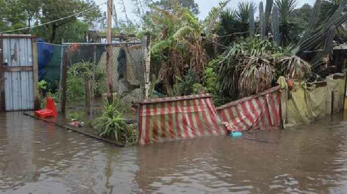 News24 | Pounded by cold fronts: Western Cape residents annoyed as more wet weather hampers mop-up operations