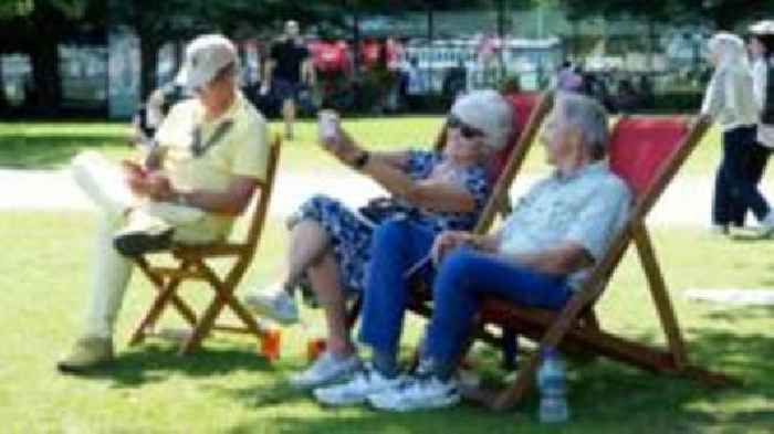 UK's hottest day of the year so far as temperatures hit 31.9C