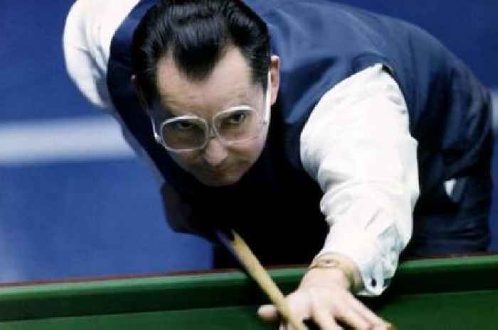 Snooker legend Ray Reardon dies aged 91 as tributes pour in for six-time world champion