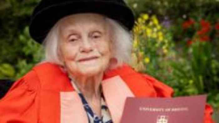 Physicist, 98, honoured 75 years after discovery