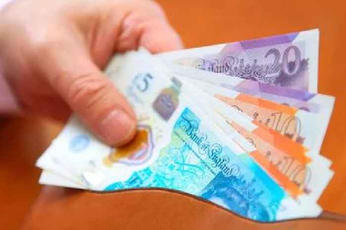 UK households set to get 'one off' £100 summer Cost of Living payment