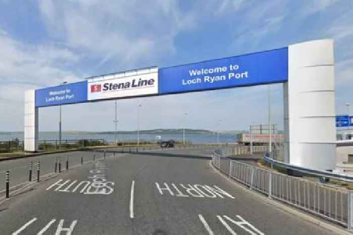Man dies after being pulled from water at Cairnryan ferry port