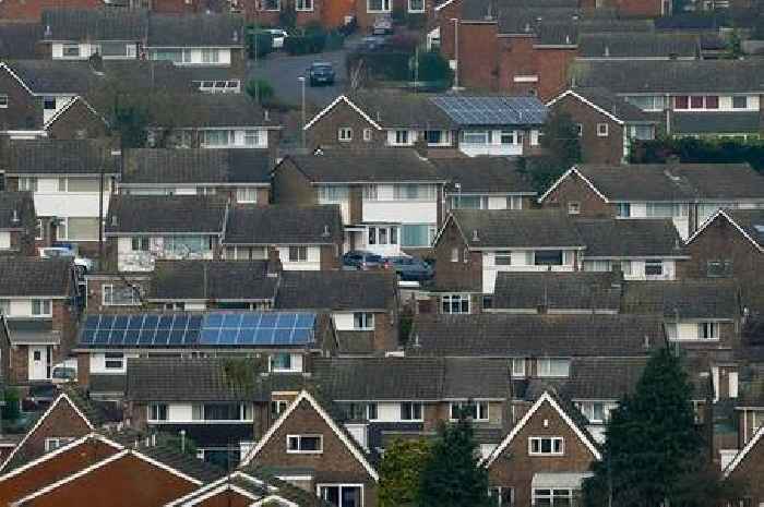 Martin Lewis issues warning on savings saying that home buyers face £1,250 'fine'