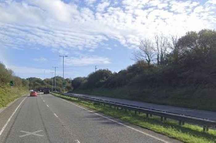Live: A39 in Cornwall was blocked by vehicle fire