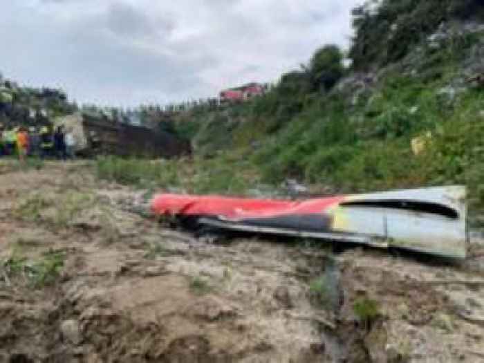 14 dead after Nepal plane crashes during takeoff
