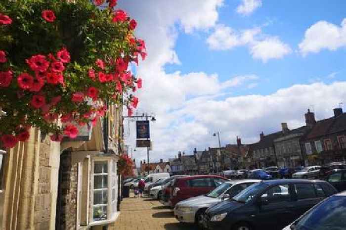 Pretty Cotswold market town near Bristol that you can easily get to by bus