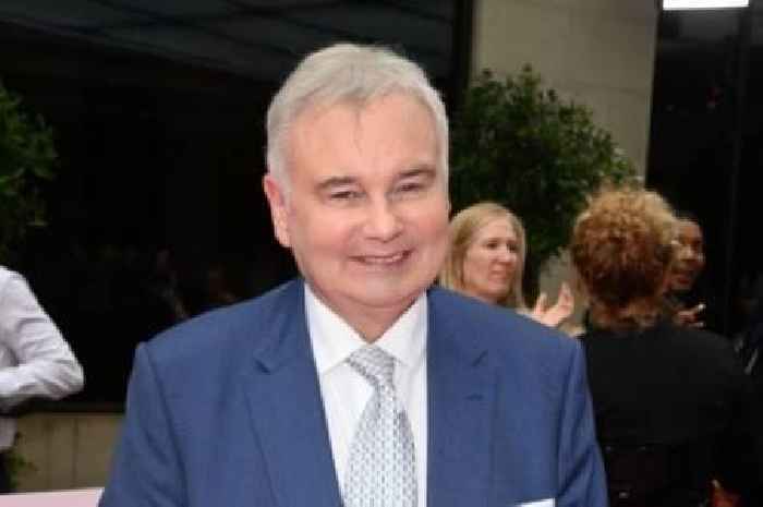 Eamonn Holmes addresses fans on major issue in divorce with Ruth Langsford