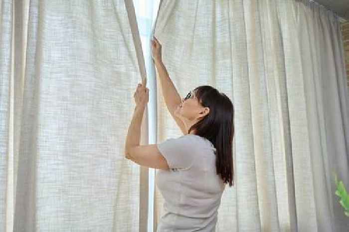 Everyone urged to keep curtains and blinds closed until at least Tuesday