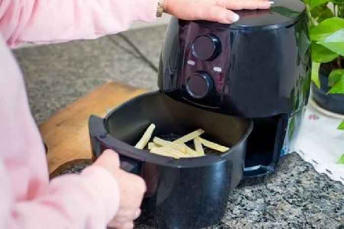 Air fryer warning issued by expert who says it should not be used for certain items