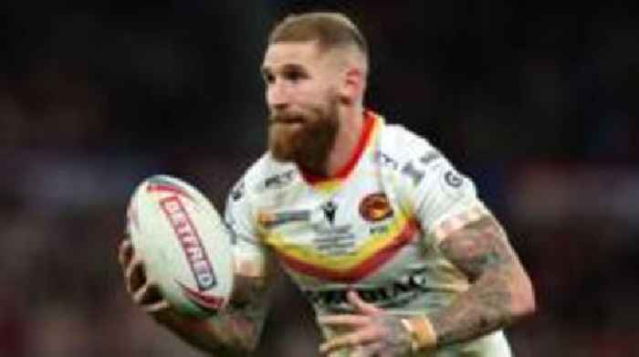 Two off as Catalans see off Hull on Tomkins return