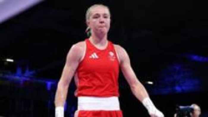 GB's Davison knocked out in opening round