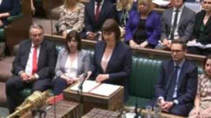 Reeves dollops blame on Tories as she outlines choices