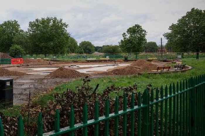 Victoria Embankment paddling pool work well underway as opening date confirmed