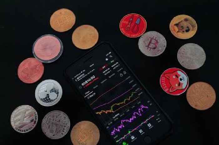 Political Winds Continue to Turn as Politicians Race to Show Support for Crypto