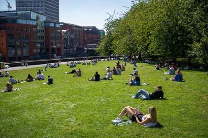 Heat health warning issued for South West as temperatures soar to 30C