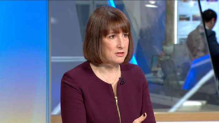 'He lied': Rachel Reeves says Jeremy Hunt 'covered up true state' of UK's finances