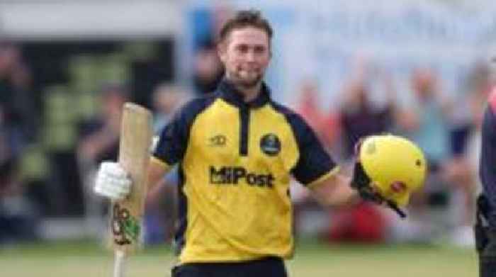 Byrom and Gorvin lead Glamorgan to third win