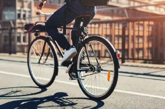 Cyclists in England who lock bikes up with padlock warned over £2,500 charge