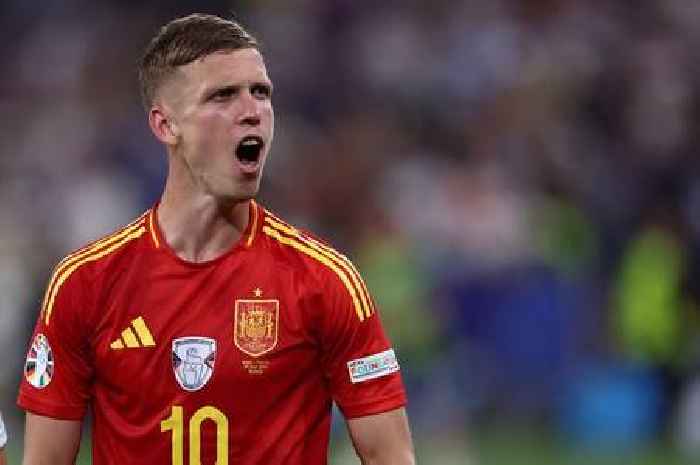 Dani Olmo makes final transfer decision amid Chelsea and Arsenal links