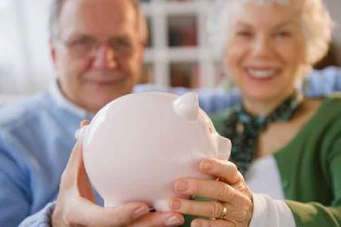 People with money in a savings account urged to check for better return after base rate cut