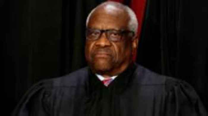 Supreme Court justice didn't disclose jet trip, says senator