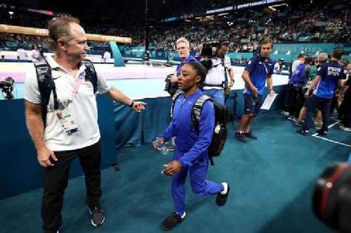 Simone Biles shows anger at Olympics crowd as star falls off beam and denied medal