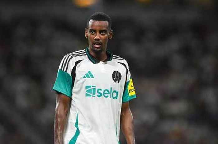 Arsenal get Alexander Isak transfer boost as Mikel Arteta handed dream £60m scenario