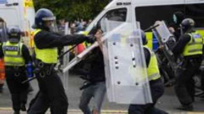 Rioters will face 'full force of the law', says PM