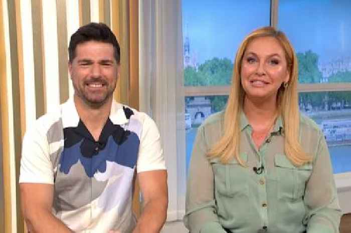 This Morning's Craig Doyle halts show for heartwarming wedding reveal