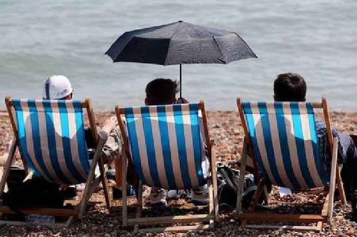 'Short but intense' heat blast to bring 33C this weekend says Met Office