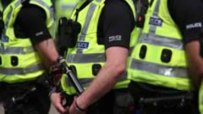 Police Scotland to send 120 officers to Belfast after disorder