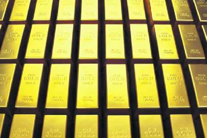 All that glitters is gold: Investors flock to safe haven bullion amid market turmoil