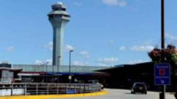 Woman dies in Chicago airport baggage belt accident