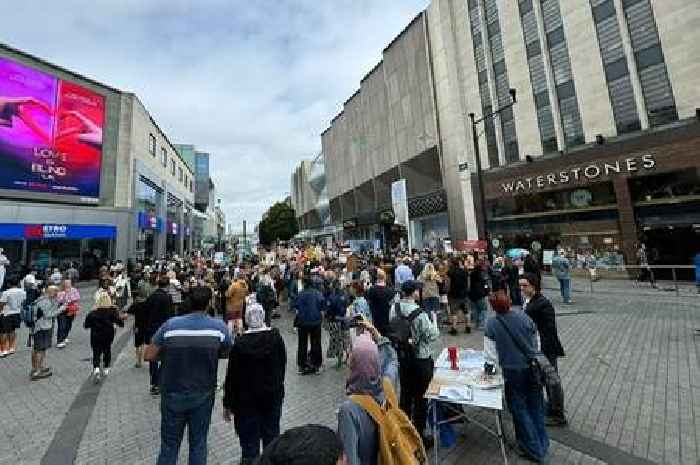 Hundreds gather in Birmingham city centre for Stand Up To Racism rally following unrest