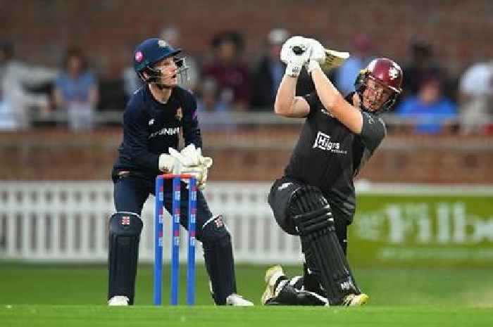 Somerset in pole position to win One Day Cup group